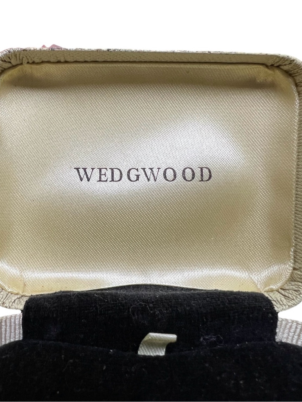 Vtg 1962 Wedgwood Jasperware Chariot Sterling Silver Pendant In Branded Box - Picture 5 of 6